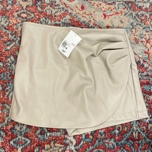 Forever 21 Deep Taupe Skort Medium